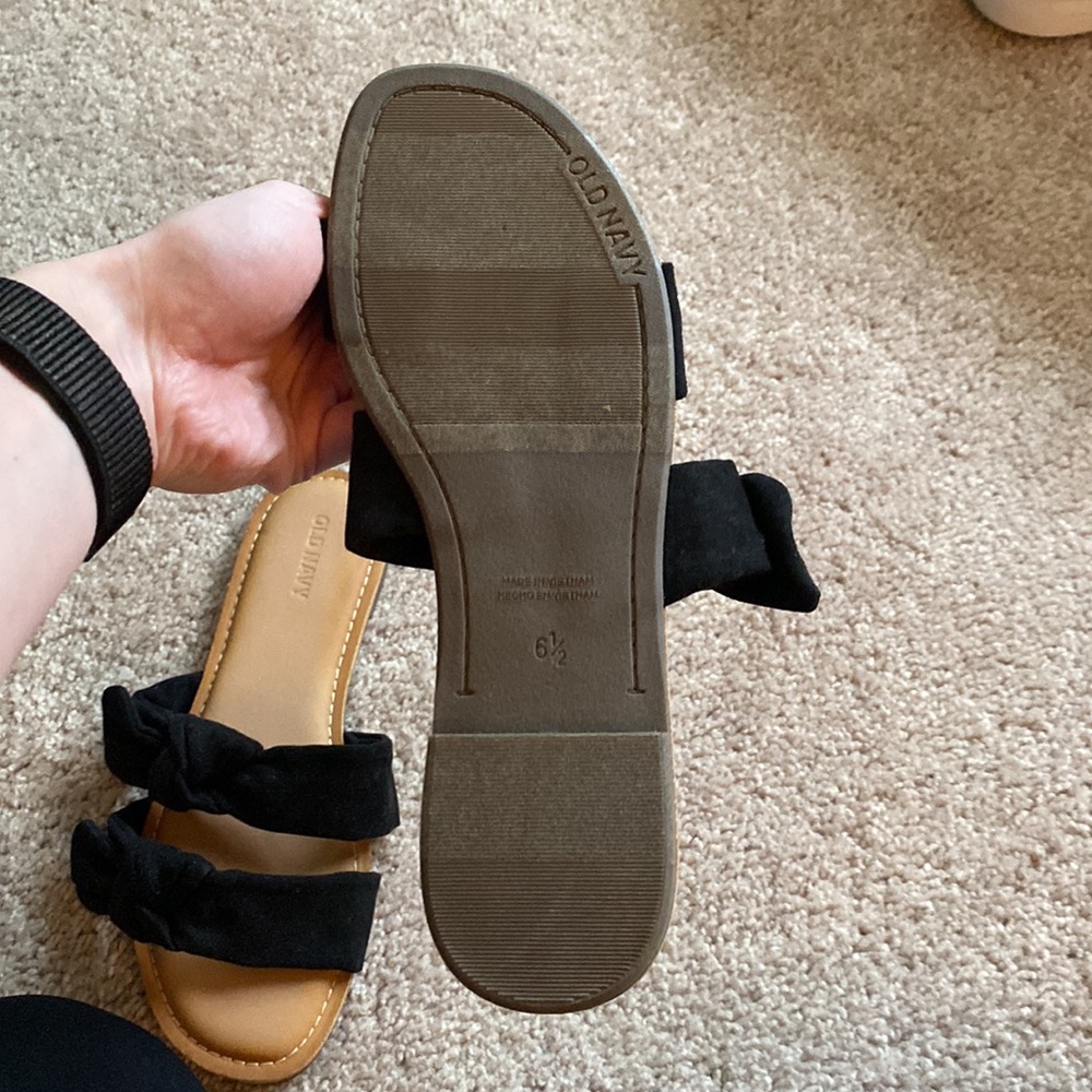 Sandals - Picture 3 of 3